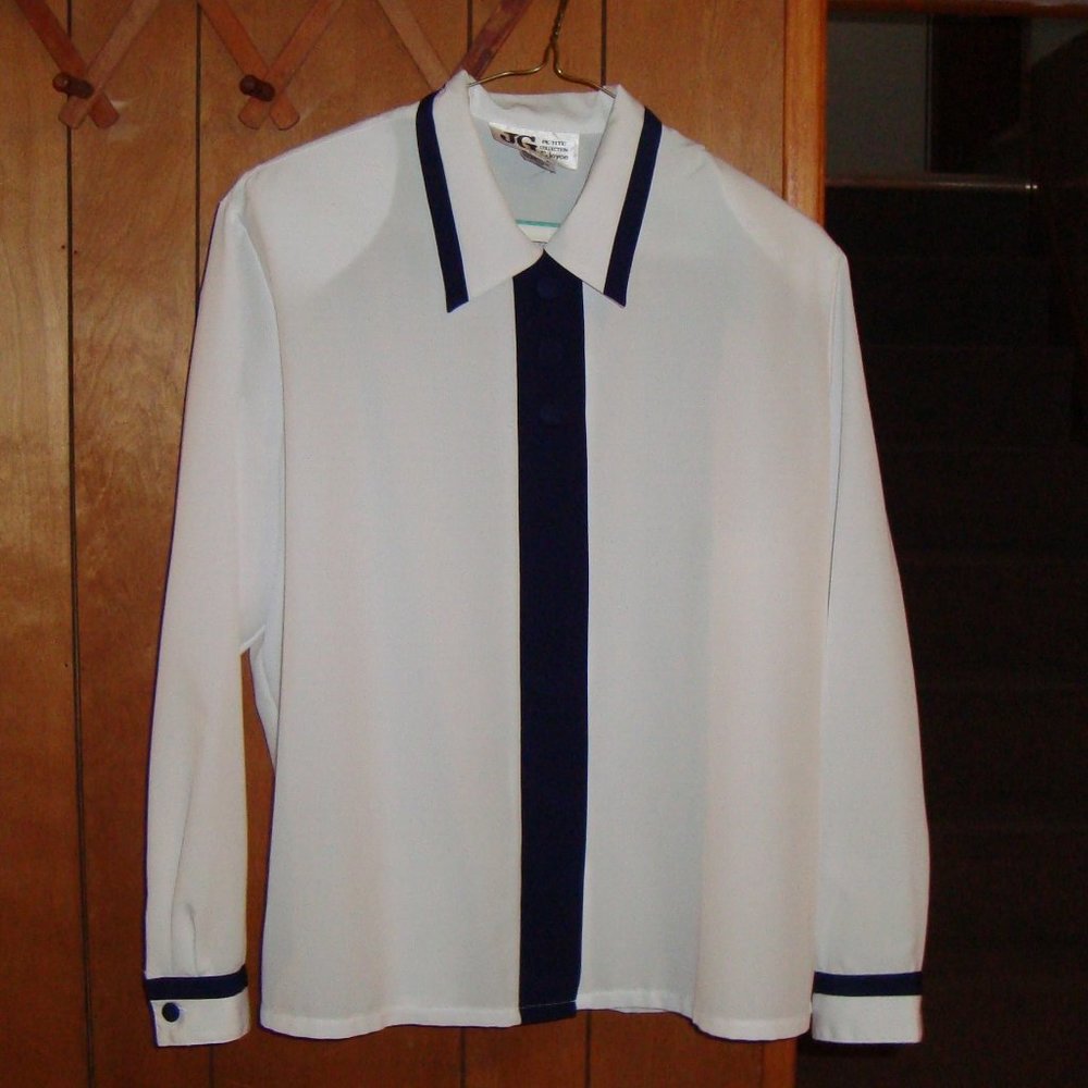 JG - Joyce Women's Blue/White Polyester Button Fro